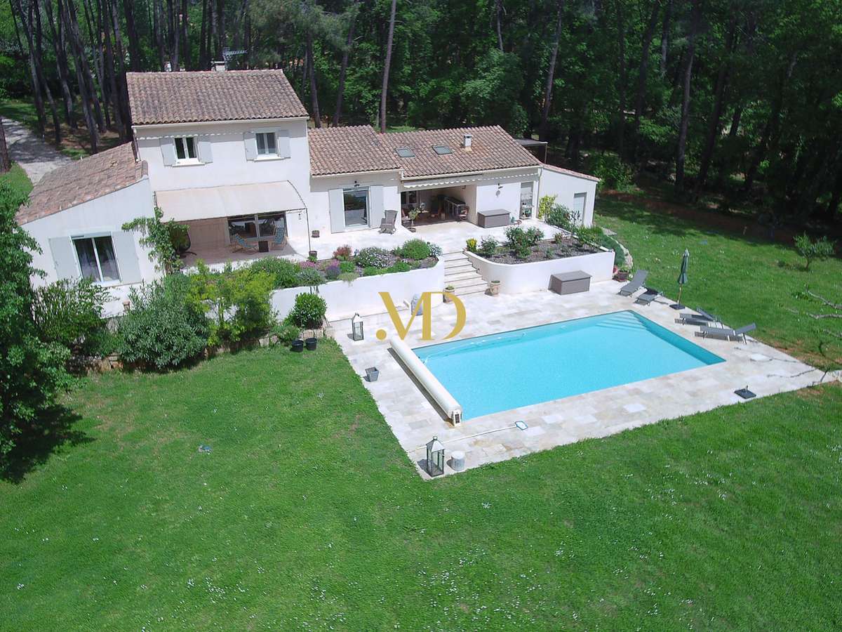 Maison Roussillon