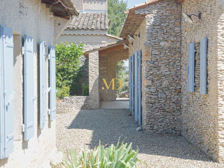 Maison Saint-Saturnin-lès-Apt - 7 chambres