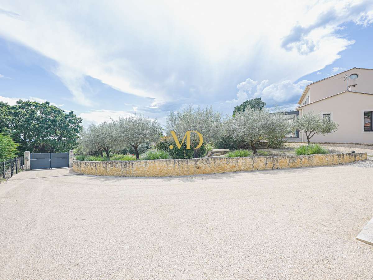 House Saint-Saturnin-lès-Apt