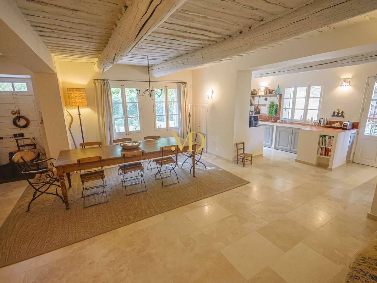 Maison Roussillon
