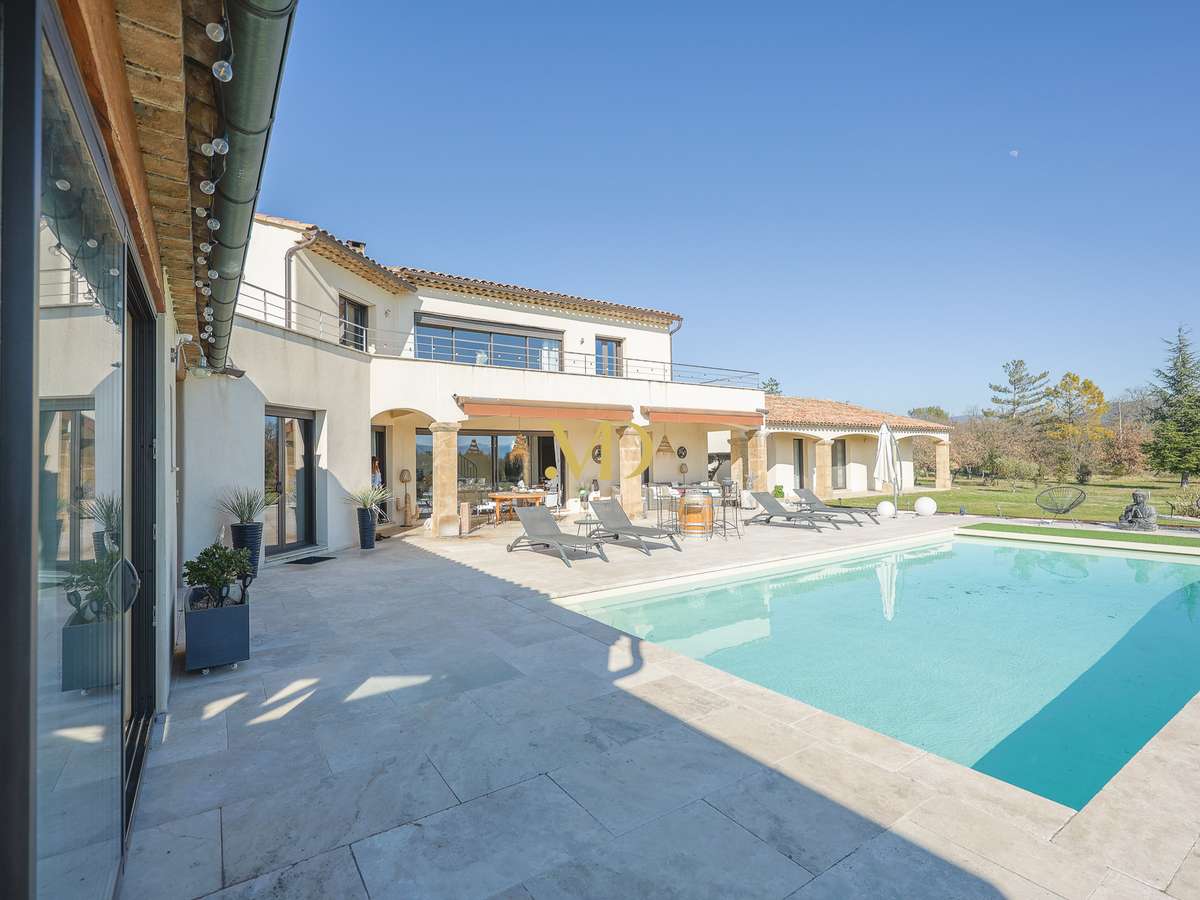 Maison Roussillon
