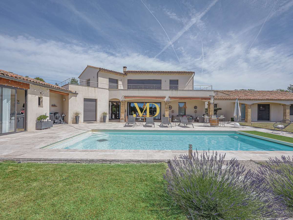 Maison Roussillon