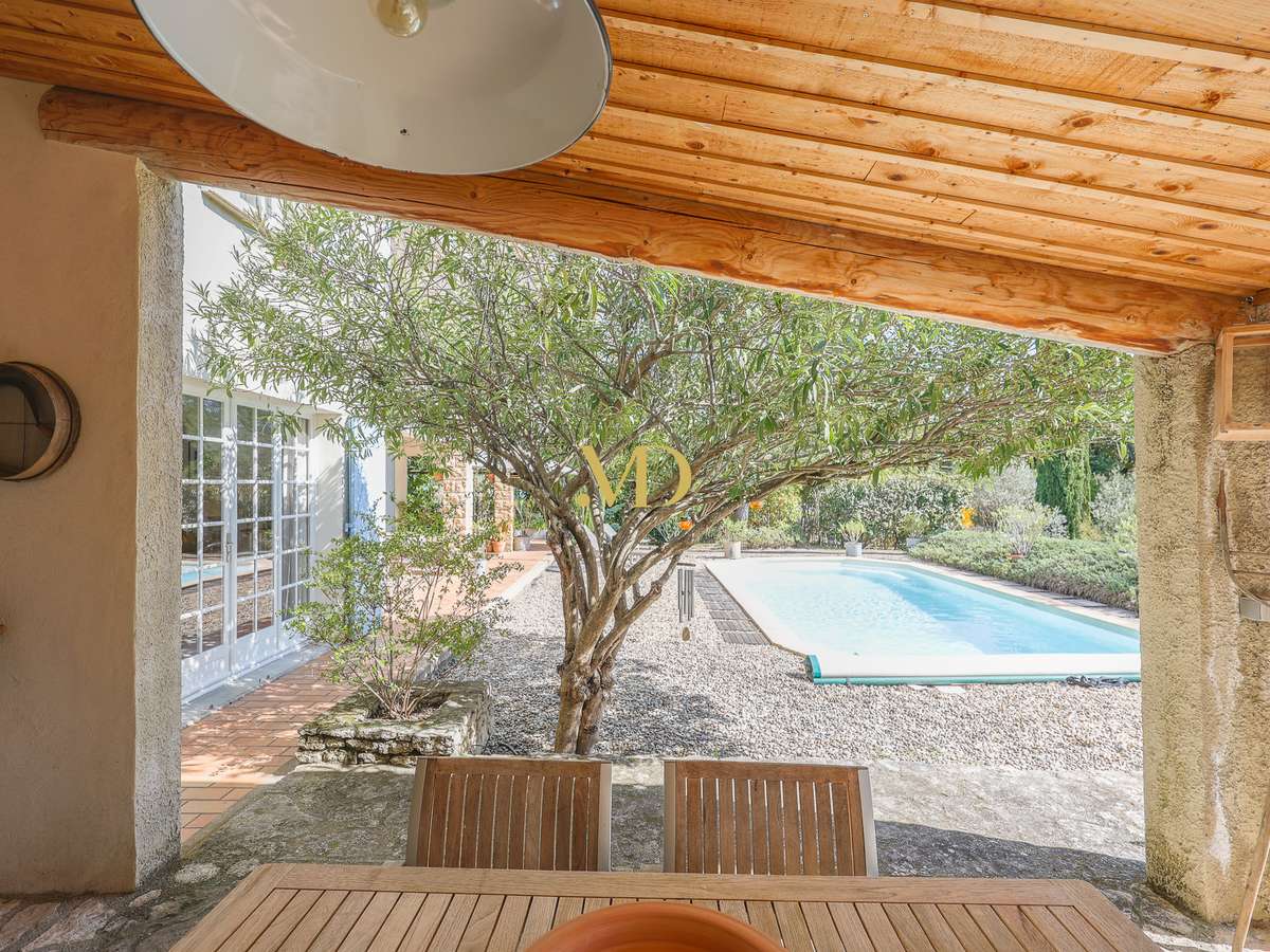 Maison Saint-Saturnin-lès-Apt