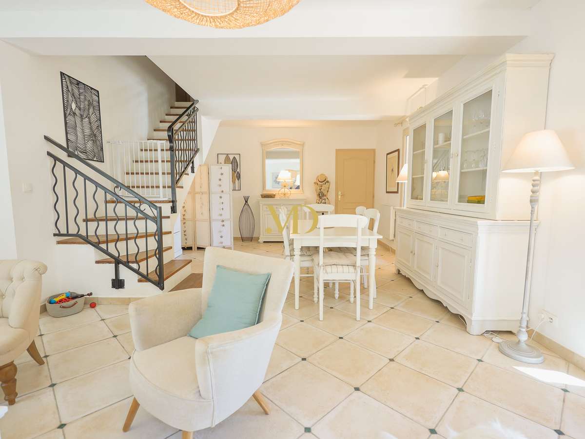 House Saint-Saturnin-lès-Apt