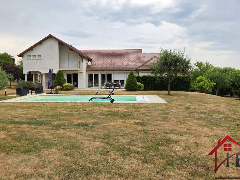 Maison Cussey-sur-l'Ognon - 5 chambres