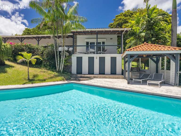 Maison Fort-de-France - 4 chambres - 240m²