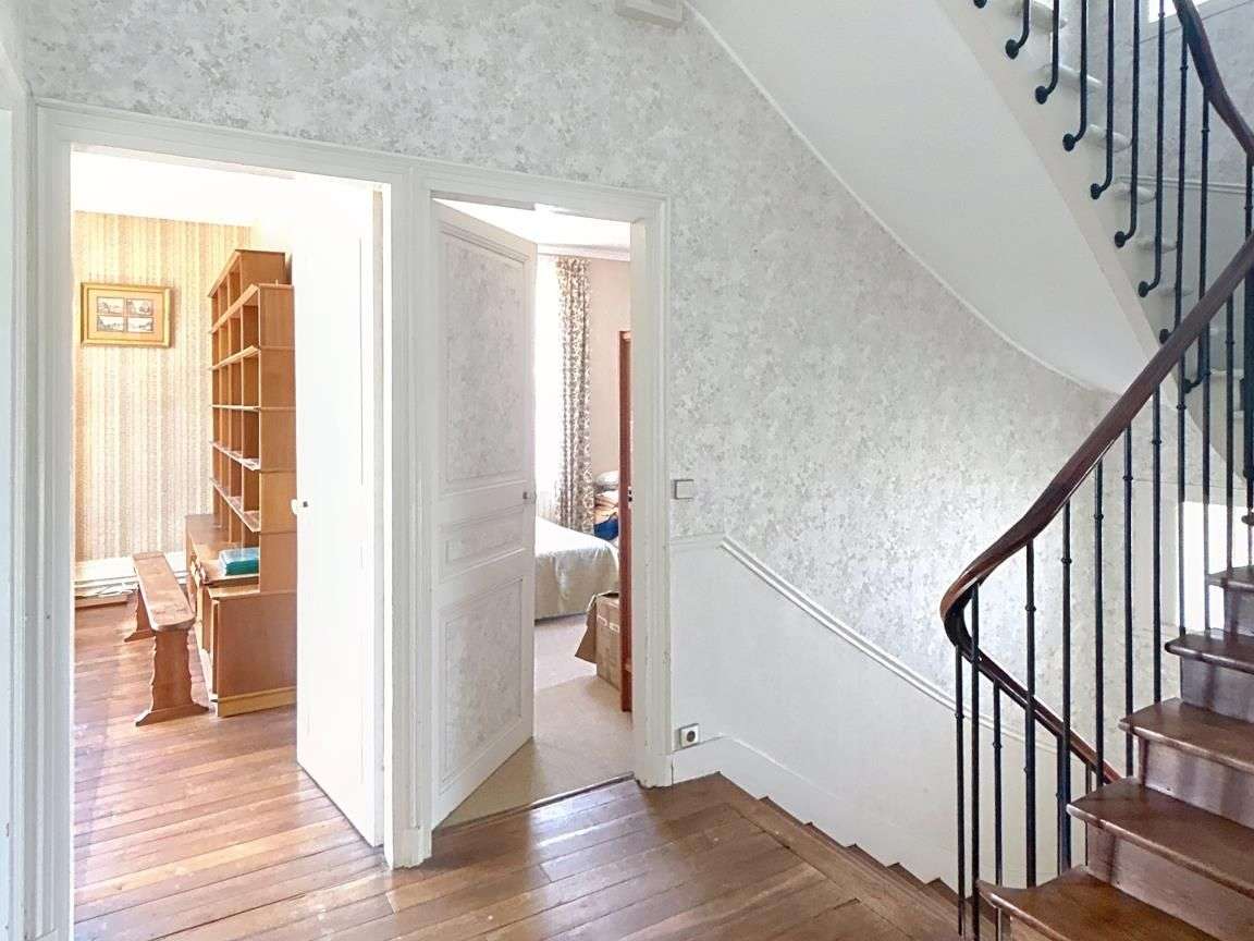 Maison Avon