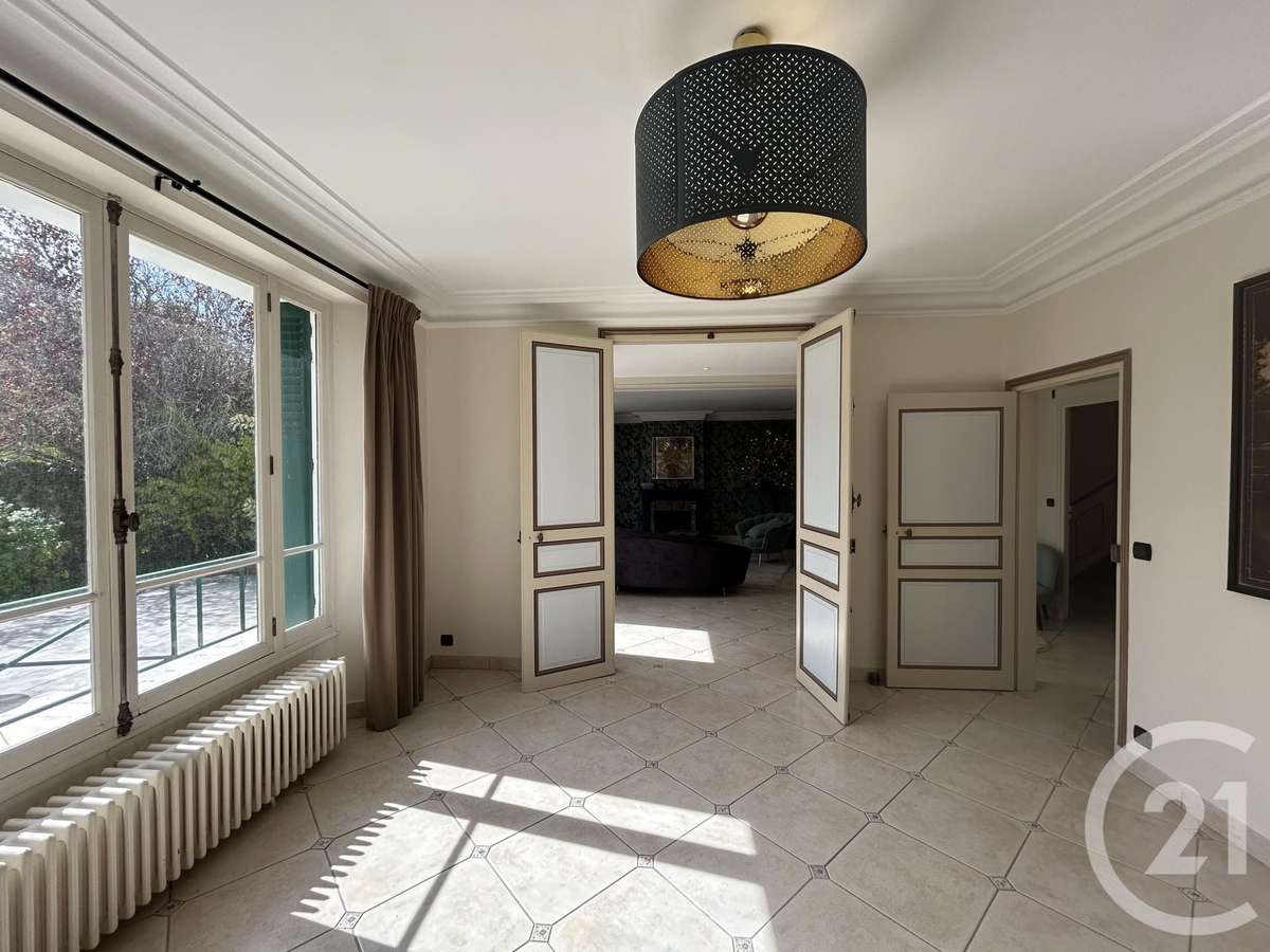 House Vulaines-sur-Seine