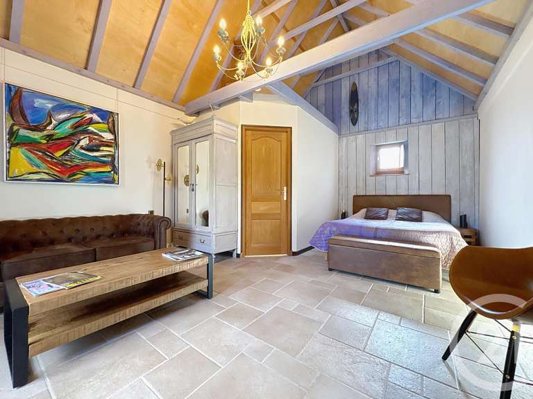 House Estissac - 12 bedrooms - 738m²