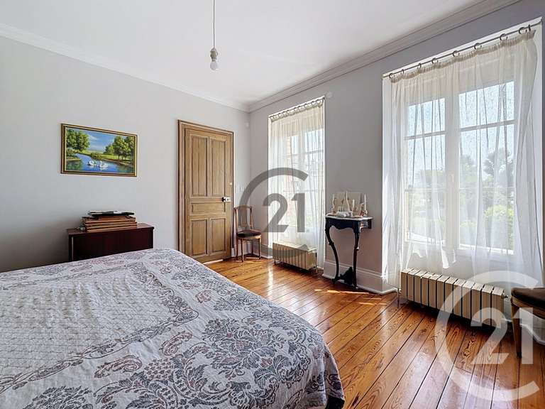 Maison Dierrey-Saint-Pierre - 7 chambres - 235m²