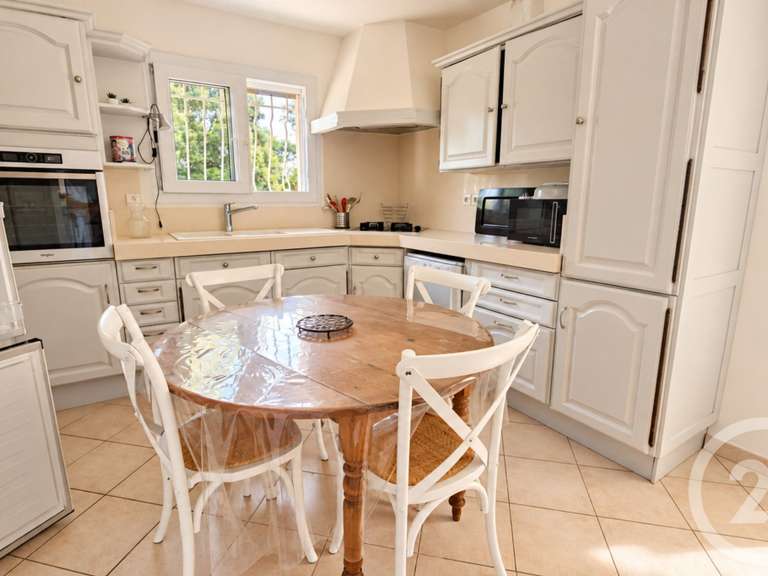 Maison Ghisonaccia - 4 chambres - 167m²