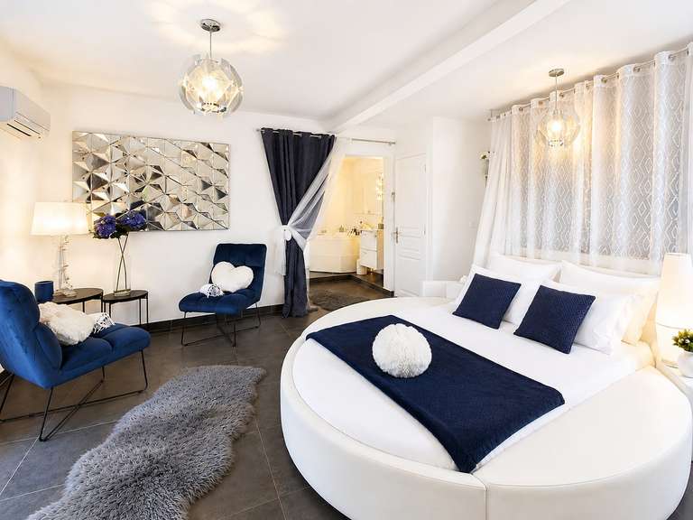 Maison Bonifacio - 8 chambres - 674m²
