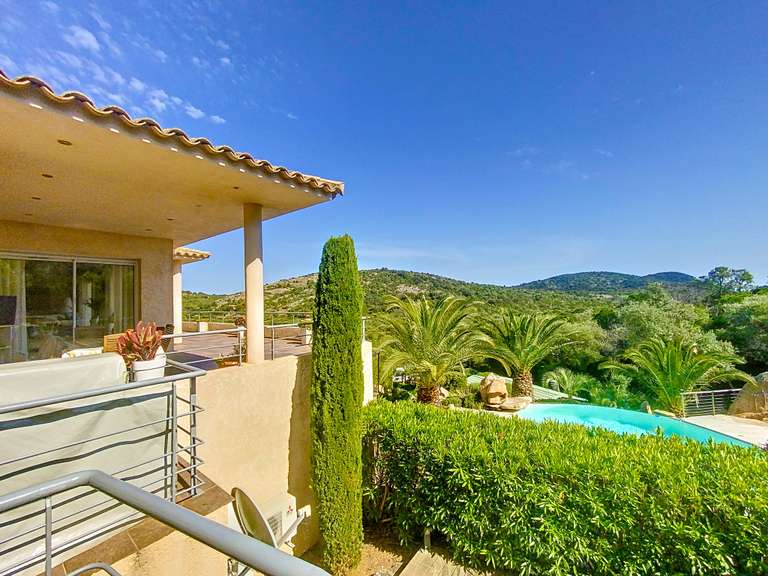 Maison Porto-Vecchio - 6 chambres - 296m²
