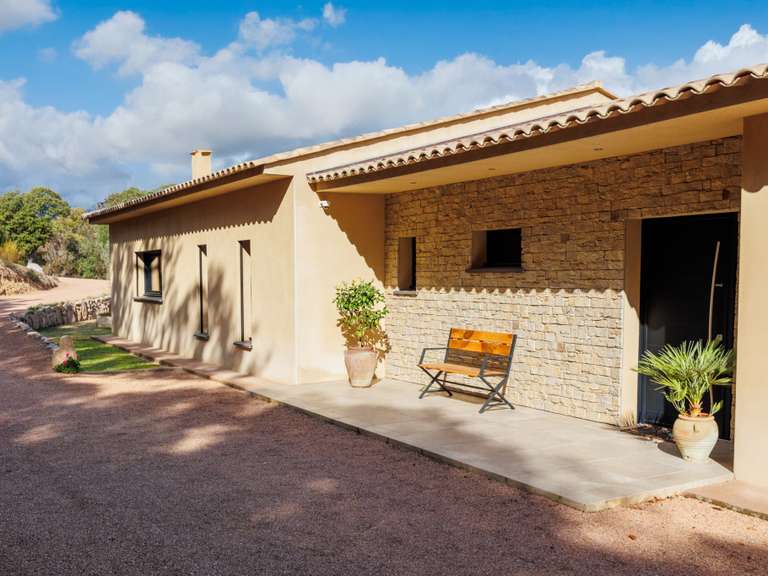 Maison Porto-Vecchio - 5 chambres - 277m²