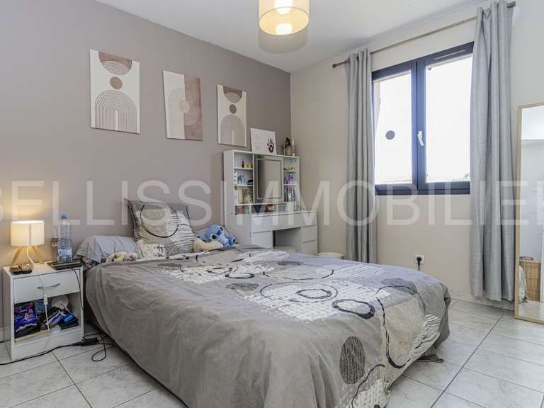 Maison Alleins - 4 chambres - 150m²