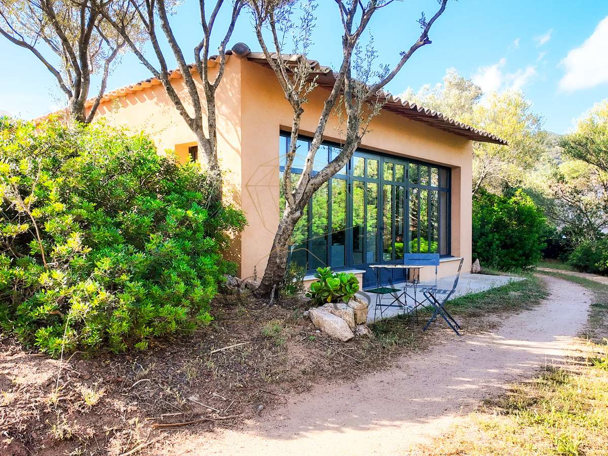 Maison Figari