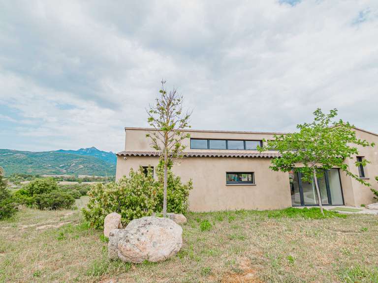 Maison Pianottoli-Caldarello - 3 chambres - 121m²