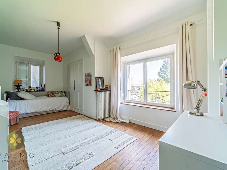 Maison Montfort-l'Amaury - 7 chambres