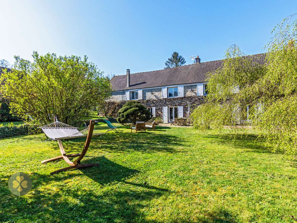 House Montfort-l'Amaury