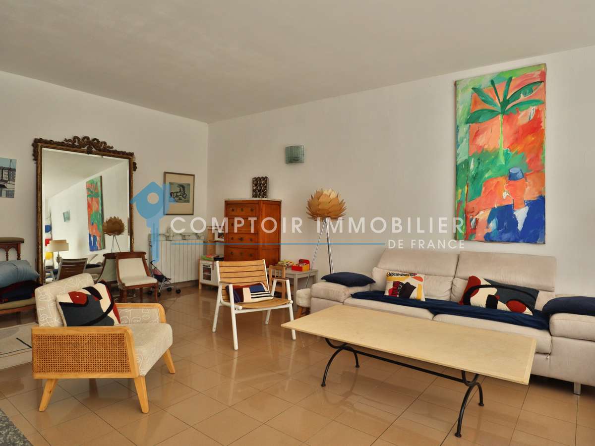 Maison Noves
