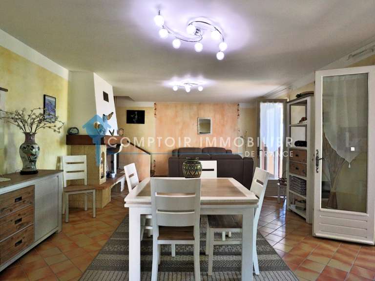 House Saint-Saturnin-lès-Apt - 3 bedrooms