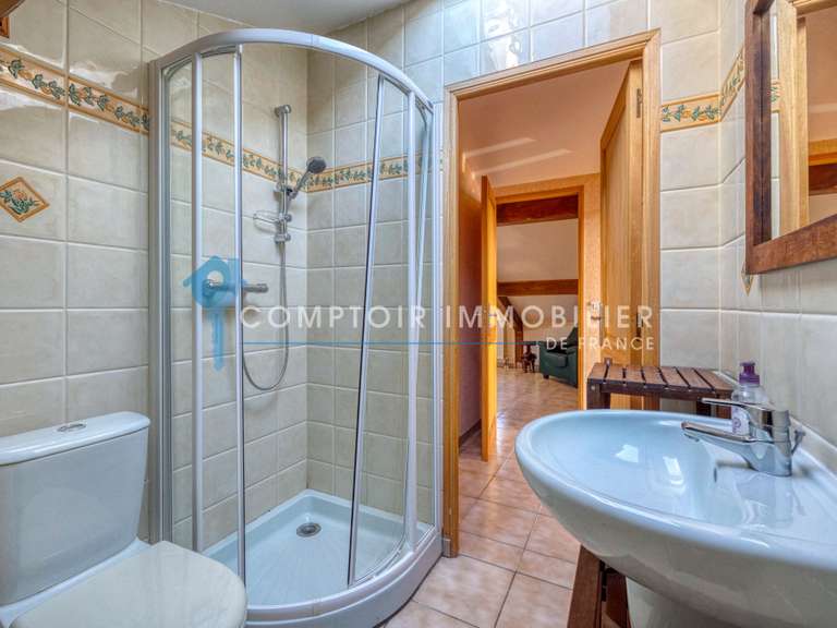Maison Annecy-le-Vieux - 6 chambres - 221m²