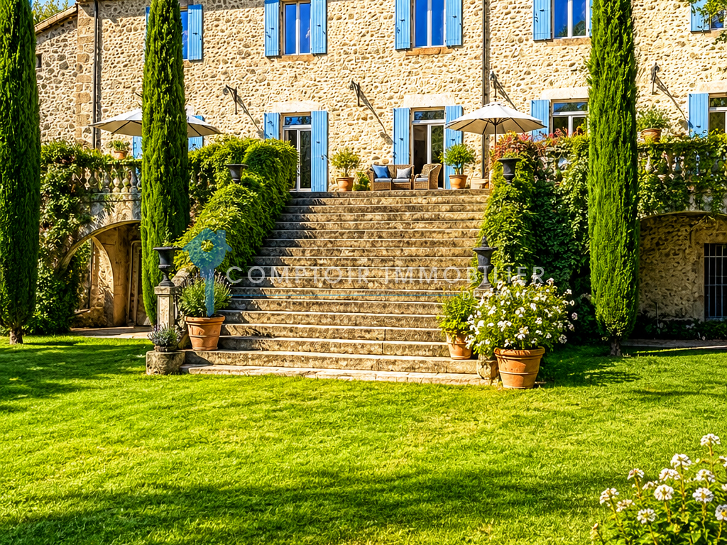 House Pont-de-Labeaume