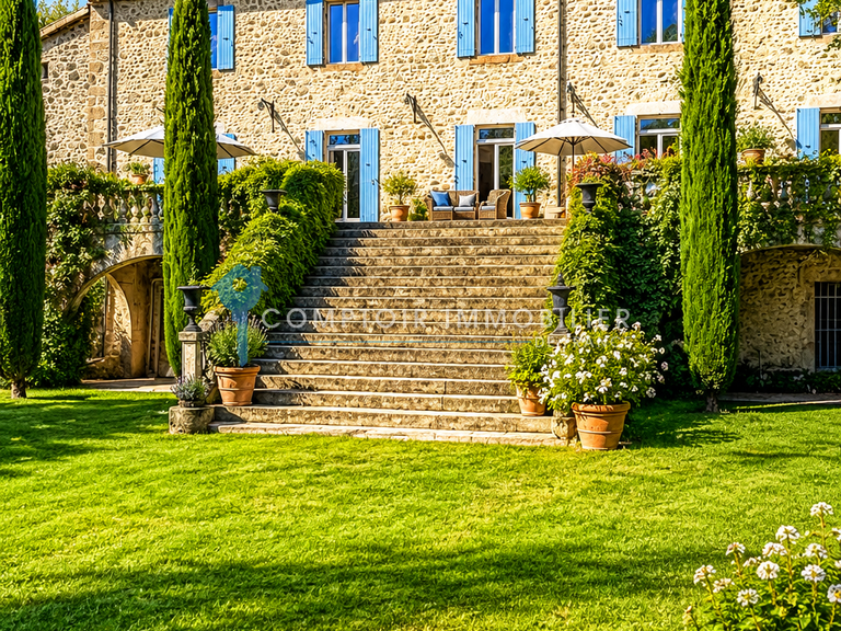 Maison Pont-de-Labeaume - 17 chambres