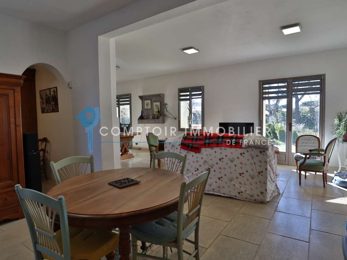House Gordes