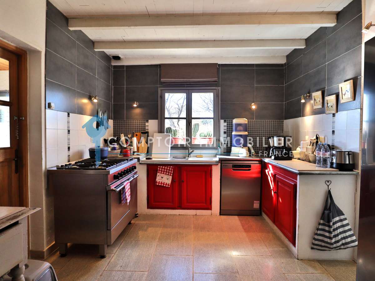 House Gordes