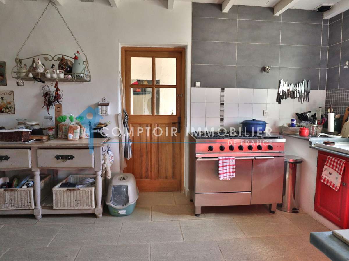 House Gordes