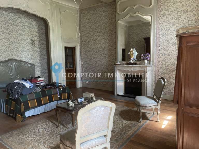 House Apt - 15 bedrooms
