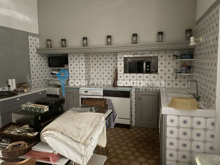 House Apt - 15 bedrooms