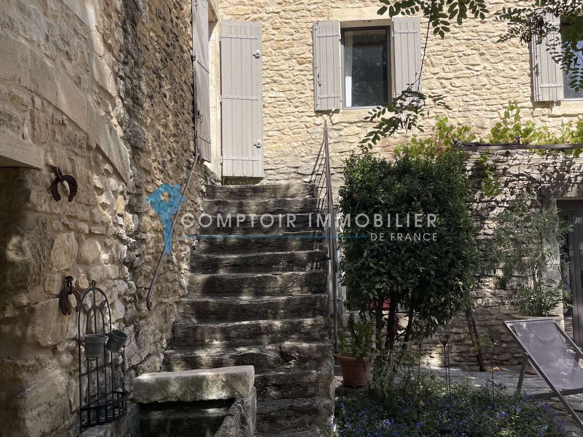 House Gordes