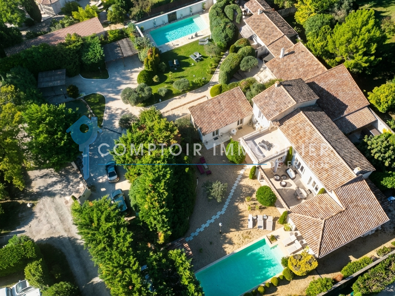 Maison Saint-Rémy-de-Provence - 8 chambres
