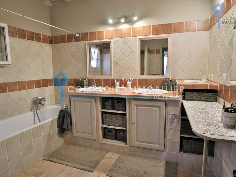 House Saint-Saturnin-lès-Apt - 5 bedrooms