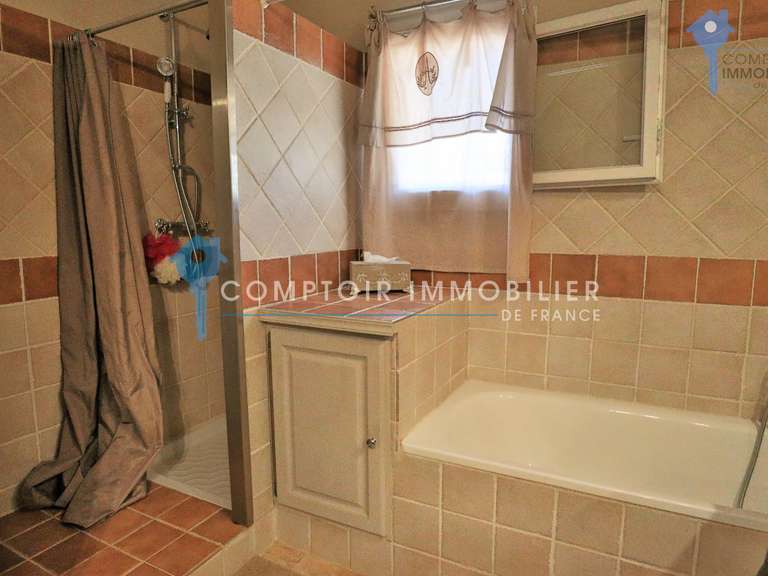 House Saint-Saturnin-lès-Apt - 5 bedrooms