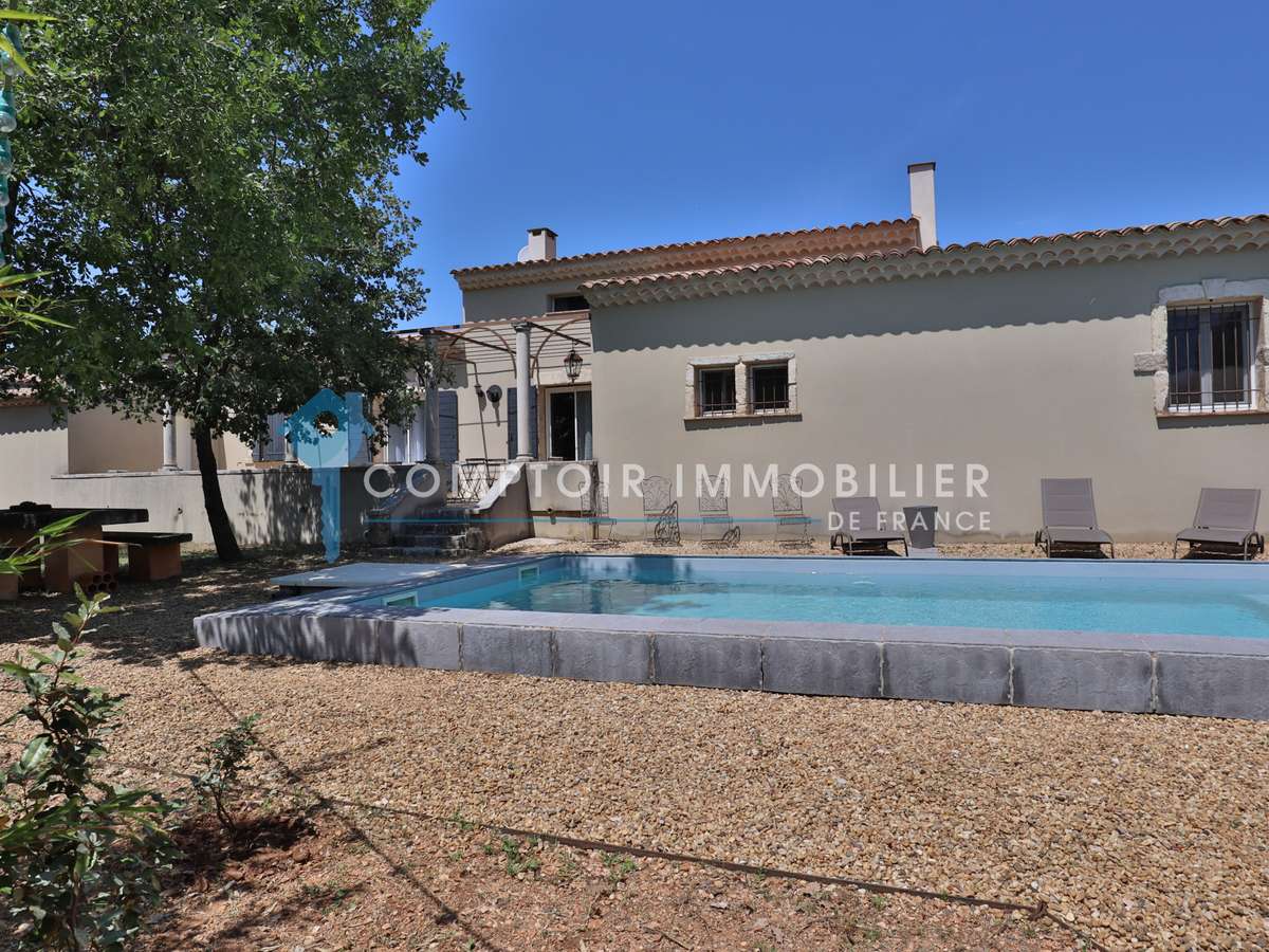 House Saint-Saturnin-lès-Apt