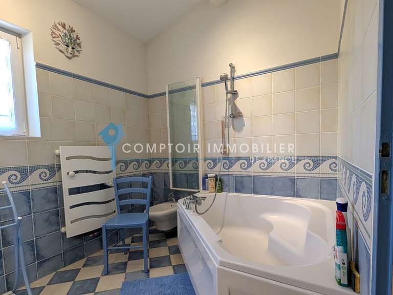 House Apt - 3 bedrooms