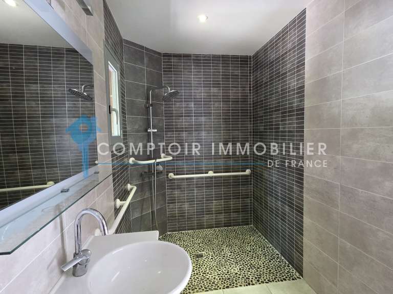 Maison Chamborigaud - 4 chambres - 219m²