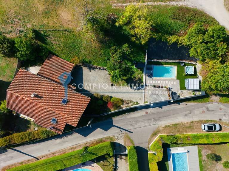 House Bernin - 5 bedrooms - 200m²