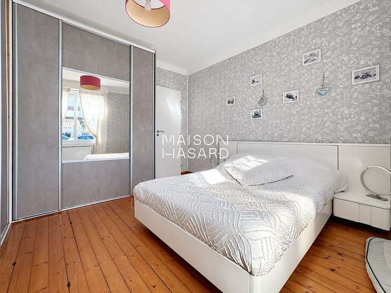 House Olonne-sur-Mer - 6 bedrooms - 176m²