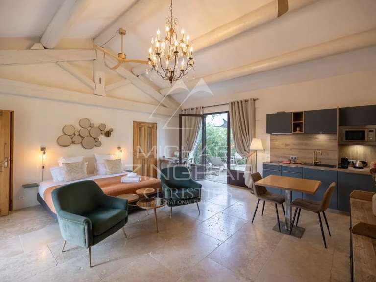 House Oppède - 14 bedrooms - 650m²