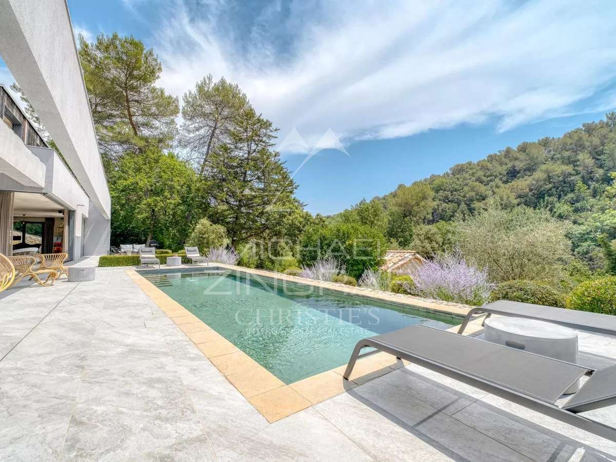 Maison Valbonne