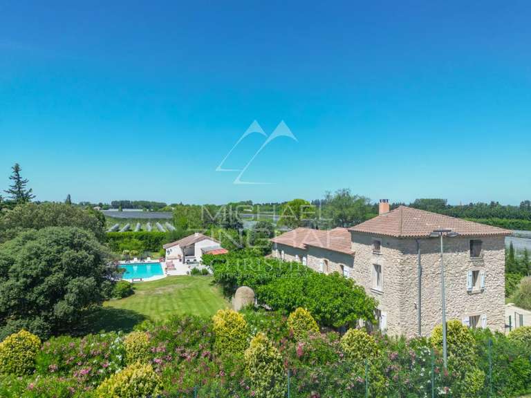 Maison Cavaillon - 9 chambres - 360m²