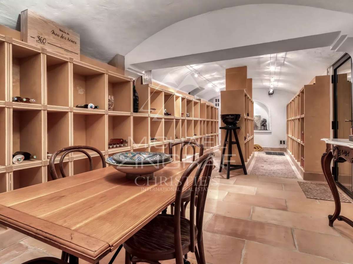 House Mougins