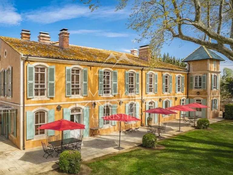 House Arles - 13 bedrooms - 920m²