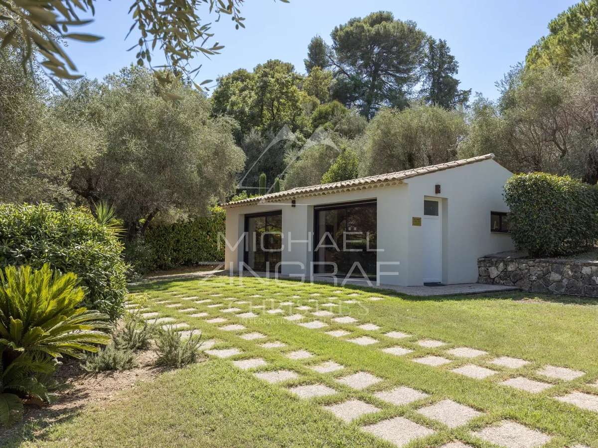 House Mougins