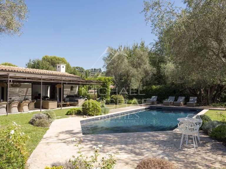 Maison Mougins - 6 chambres - 319m²