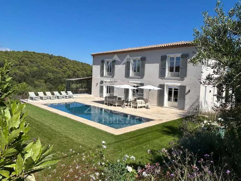 Maison Mougins - 4 chambres - 228m²